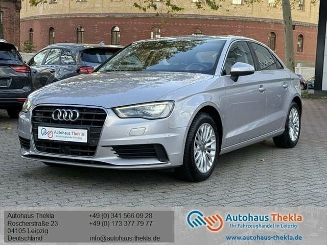 Silber Gebraucht 2014 Audi A3 Ambiente Limousine | 13.900 € (Guter Preis) - Bild 1/4