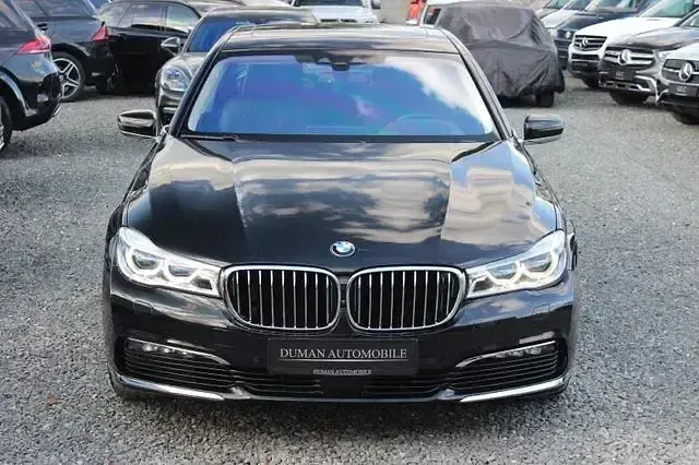 Gebraucht BMW 740L iPerformance 326 PS (239 kW) 2017 Andere Limousine