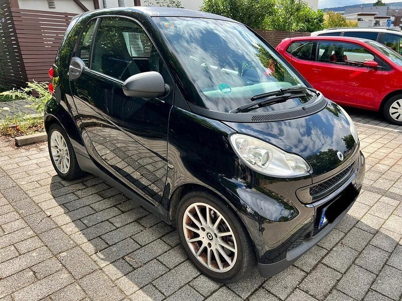 Schwarz Gebraucht 2010 Smart ForTwo Coupé Kleinwagen | 2.300 € (Guter Preis) - Bild 1/4