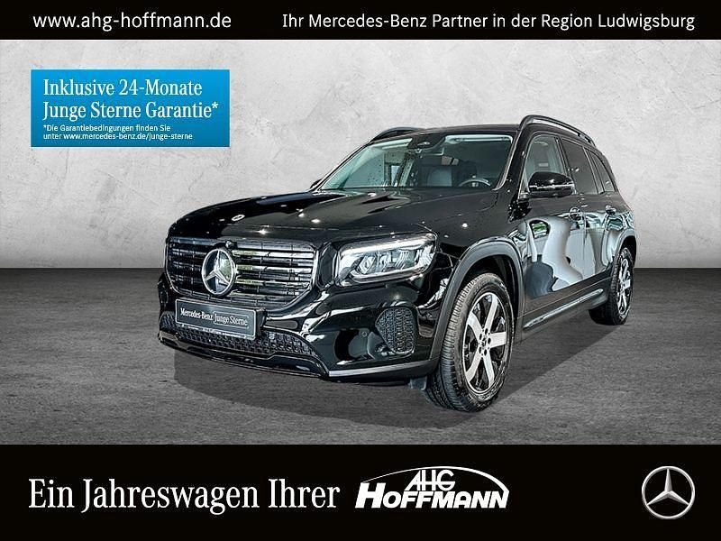 Schwarz Gebraucht 2024 Mercedes GLB250 Night SUV | 52.925 € (Teuer) - Bild 1/4