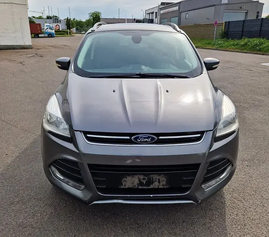 Gebraucht Ford Kuga Titanium 163 PS (119 kW) 2013 Grau SUV