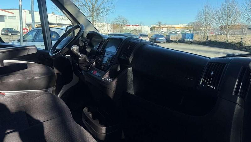 Gebraucht Citroën Jumper Comfort 140 PS (102 kW) 2023 Weiß Van / Kleinbus