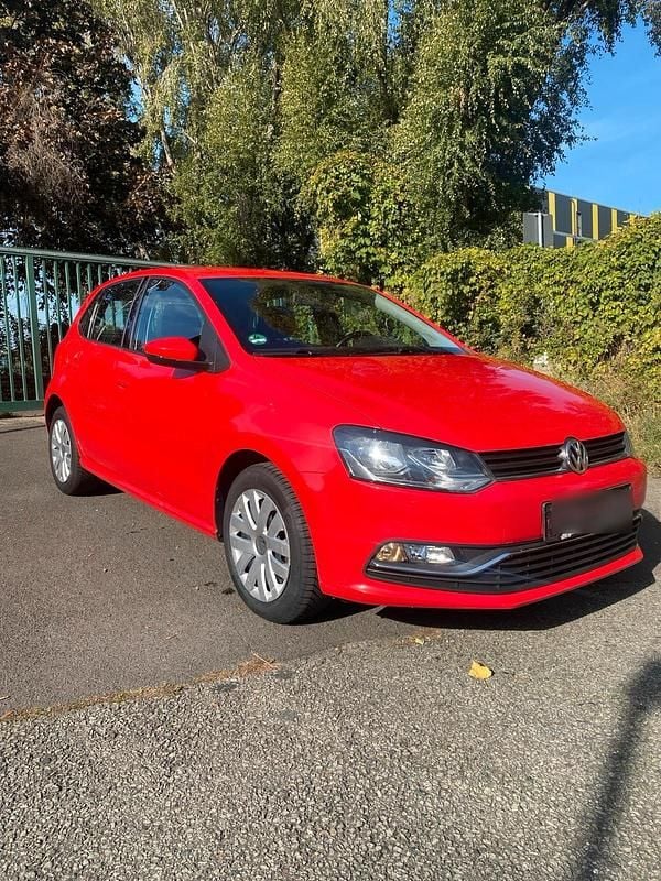 Rot Gebraucht 2016 VW Polo Kleinwagen | 7.250 € (Guter Preis) - Bild 1/4