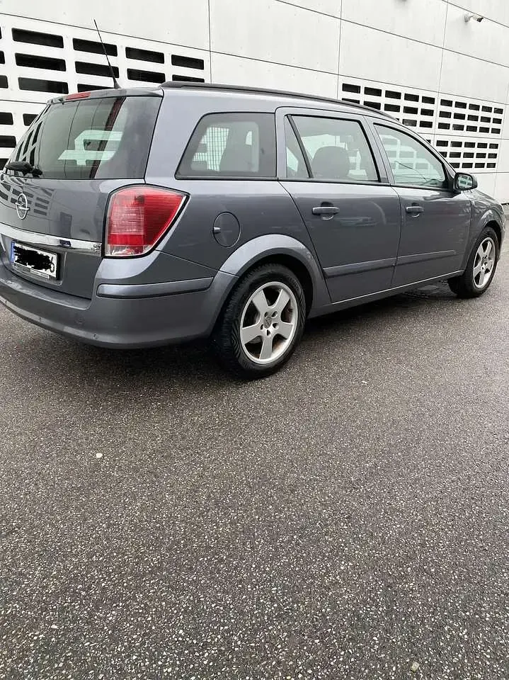 Gebraucht Opel Astra 125 PS (91 kW) 2005 Grau Kombi