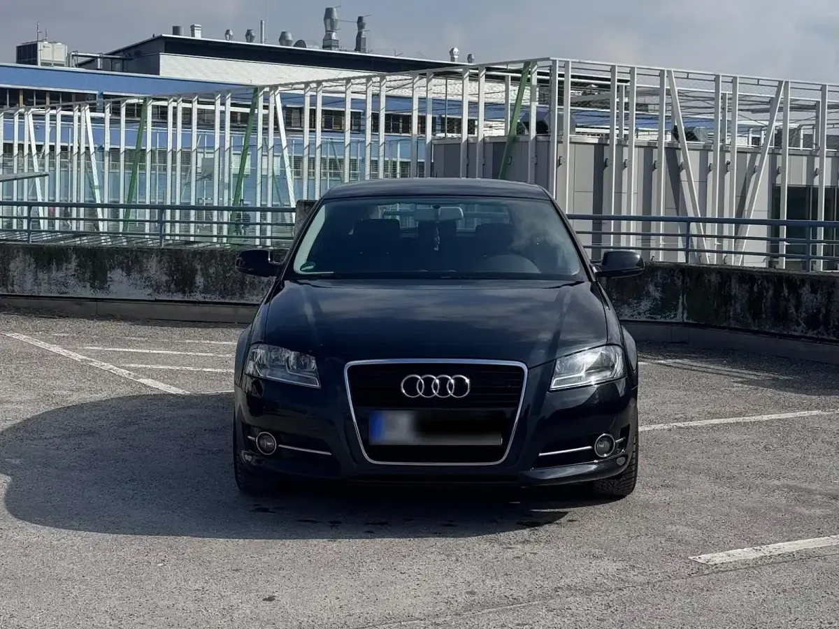 Używany Audi A3 125 KM (91 kW) 2012 Czarny Hatchback