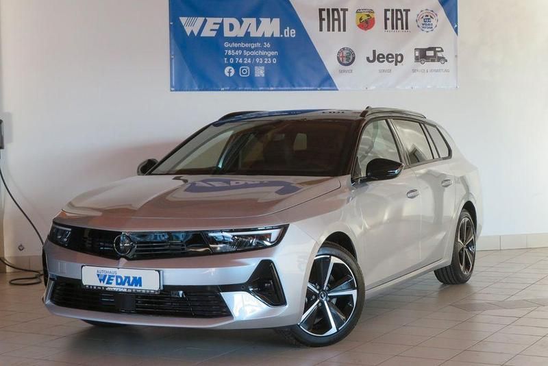 Neu Opel Astra 131 PS (96 kW) 2025 Silber Kombi