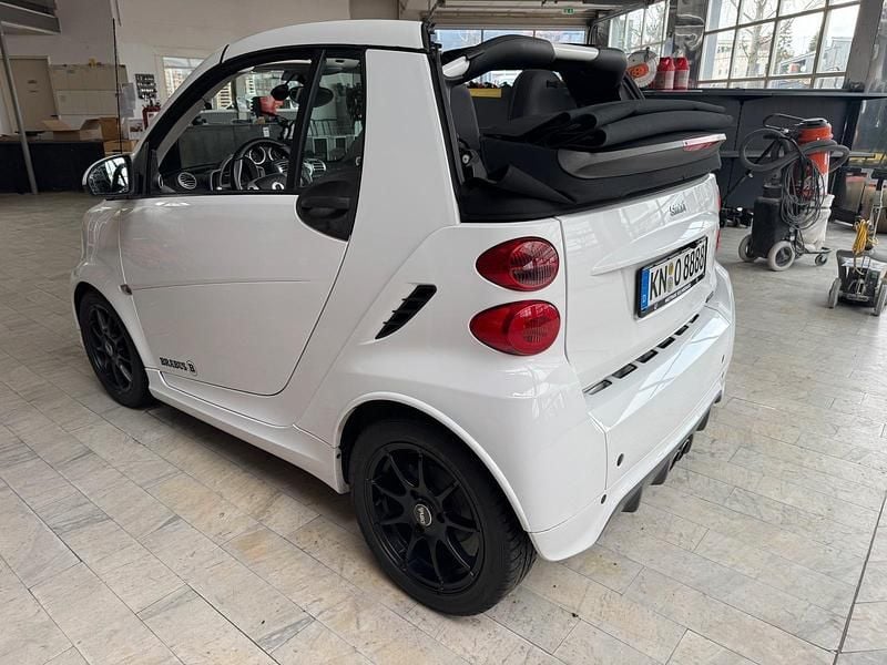 Gebraucht Smart ForTwo Cabrio Brabus 102 PS (75 kW) 2012 Weiß Cabrio