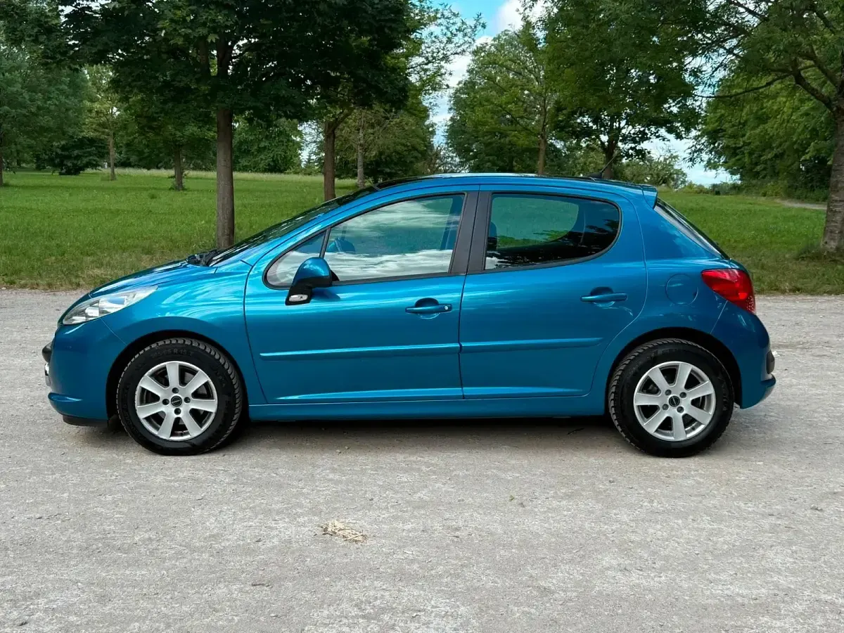 Gebraucht Peugeot 207 120 PS (88 kW) 2007 Blau Limousine