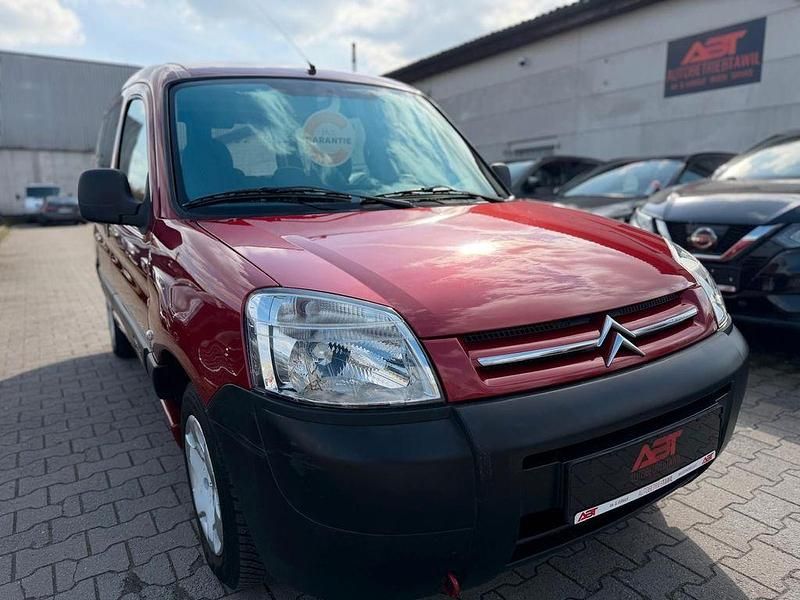 Gebraucht Citroën Berlingo 75 PS (55 kW) 2008 Rot Van / Kleinbus