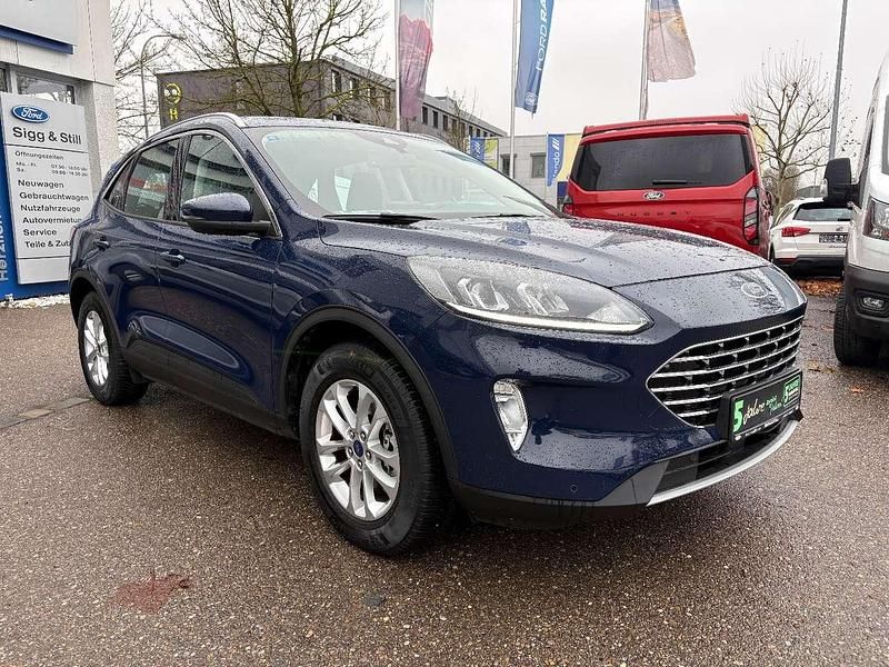 Gebraucht Ford Kuga Titanium 224 PS (164 kW) 2021 Blazerblau SUV