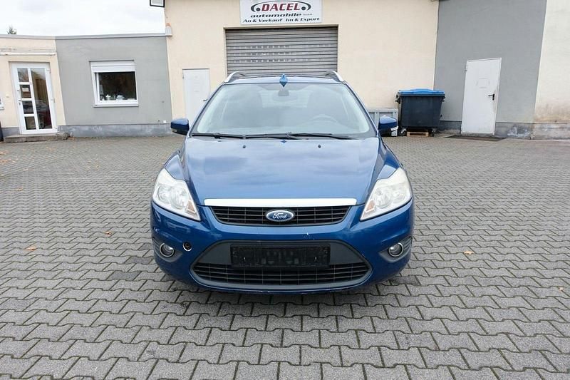 Gebraucht Ford Focus Style 101 PS (74 kW) 2009 Blau Kombi
