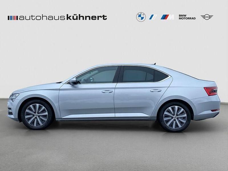 Gebraucht Skoda Superb Style 190 PS (139 kW) 2022 Silber Limousine