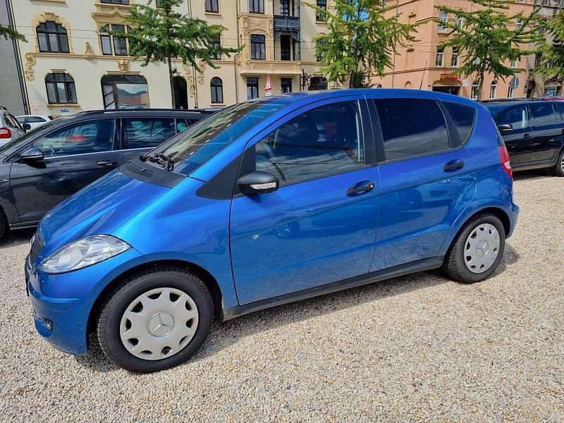 Gebraucht Mercedes A160 82 PS (60 kW) 2007 Blau Kleinwagen