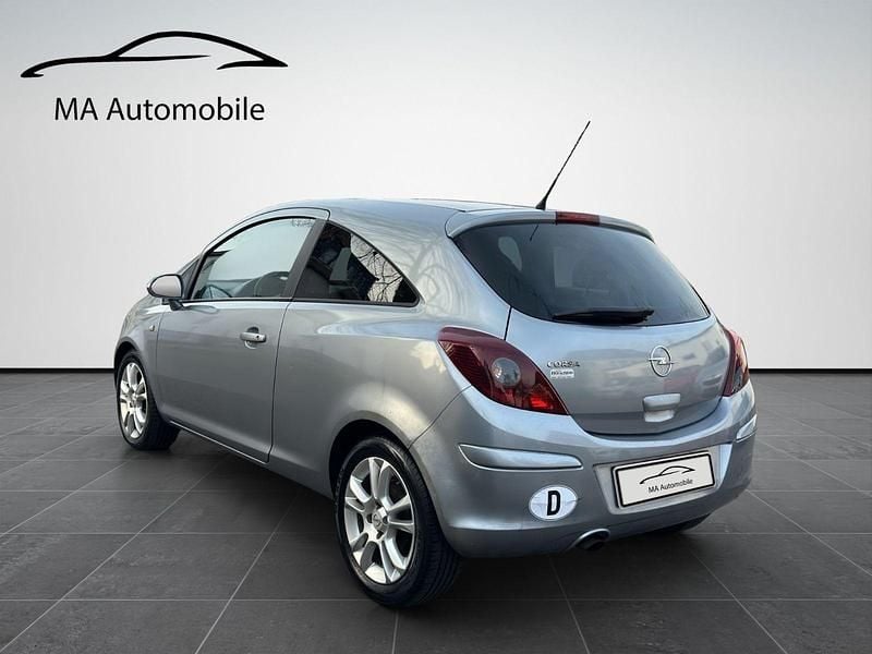 Gebraucht Opel Corsa Sport 90 PS (66 kW) 2009 Kleinwagen