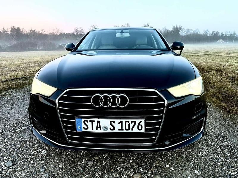 Gebraucht Audi A6 190 PS (139 kW) 2016 Blau Kombi