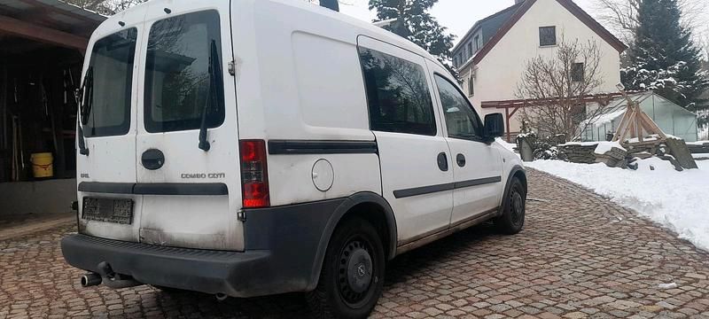 Gebraucht Opel Combo 75 PS (55 kW) 2006 Weiß Van / Kleinbus