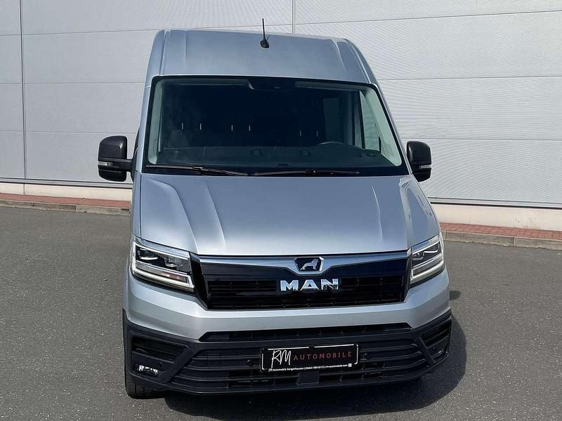 Gebraucht MAN TGE 163 PS (119 kW) 2024 Silber Van