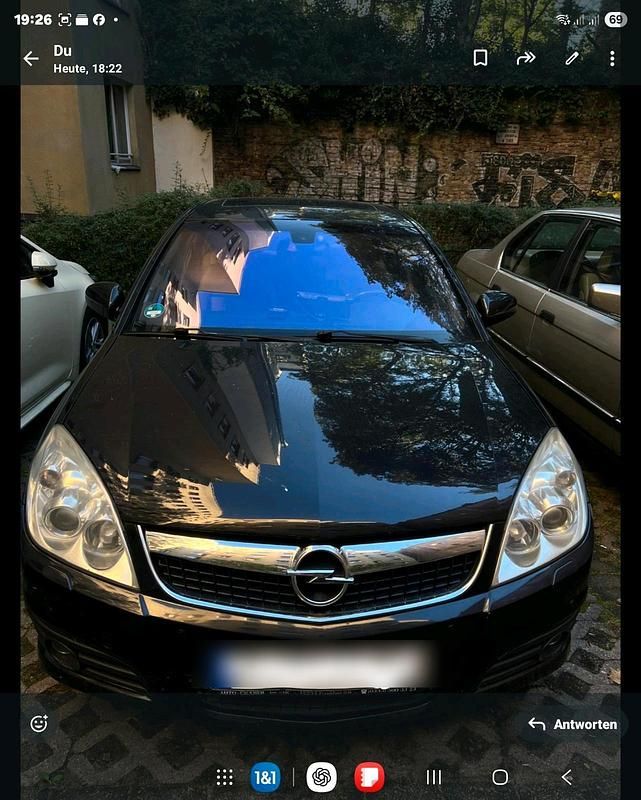 Schwarz Gebraucht 2005 Opel Vectra Limousine | 3.900 € (Teuer) - Bild 1/4