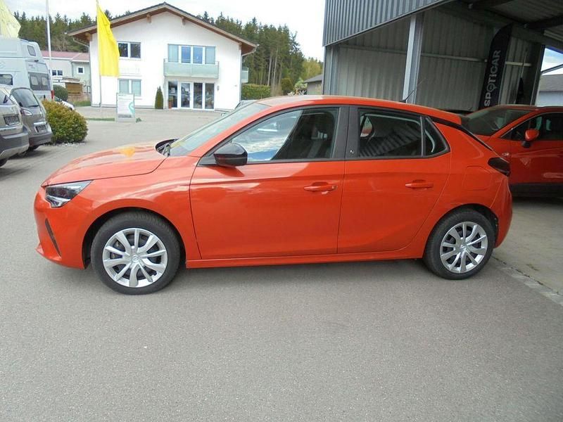 Używany Opel Corsa-e Edition 100 kW (136 KM) 2022 Pomarańczowy Hatchback