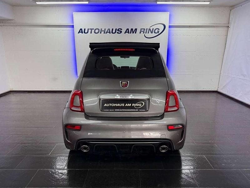 Usado Fiat 500 165 CV (121 kW) 2019 Gris Descapotable