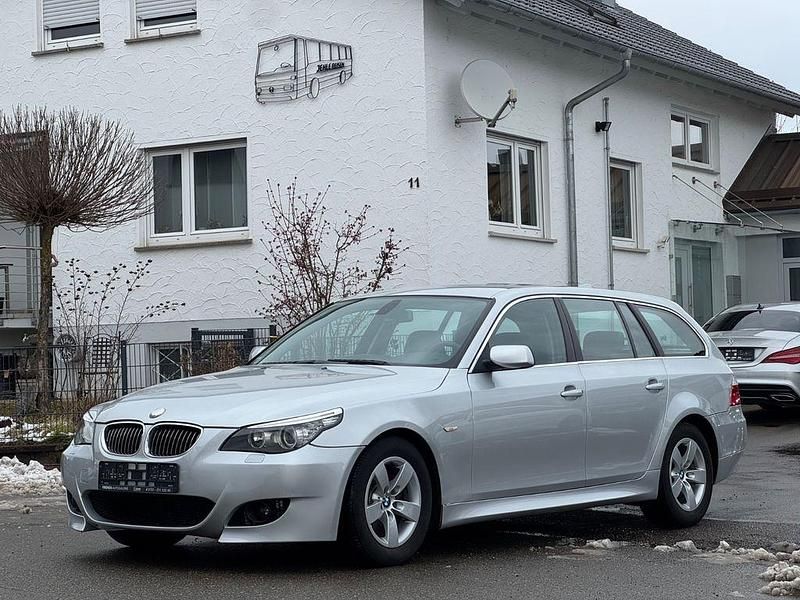 Gebraucht BMW 525 Sport Line 197 PS (144 kW) 2007 Silber Limousine