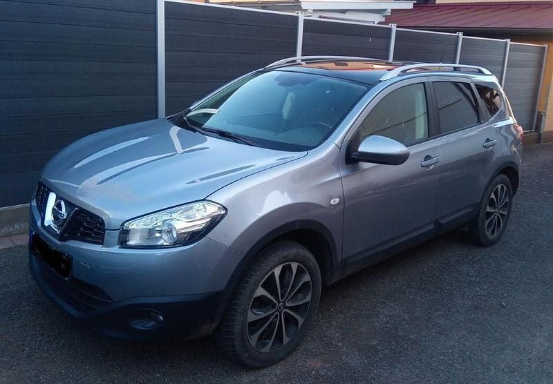 Blau Gebraucht 2011 Nissan Qashqai +2 Acenta SUV | 7.490 € (Guter Preis) - Bild 1/1