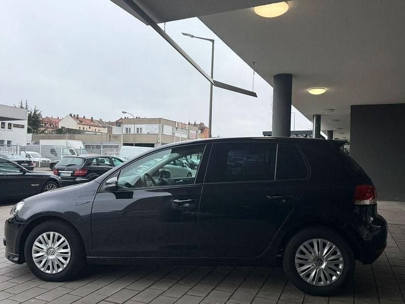 Gebraucht VW Golf VI Comfortline 102 PS (75 kW) 2009 Schwarz Kleinwagen