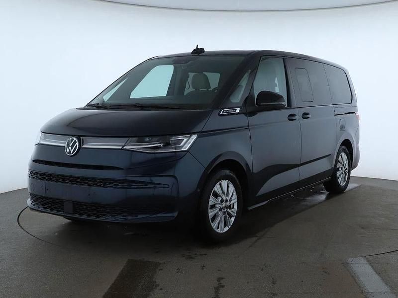 Gebraucht VW Multivan S 150 PS (110 kW) 2024 Blaukeine angabe Van