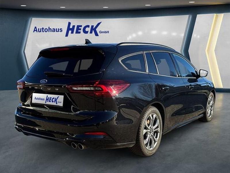 Gebraucht Ford Focus ST-Line 125 PS (91 kW) 2025 Schwarz Limousine