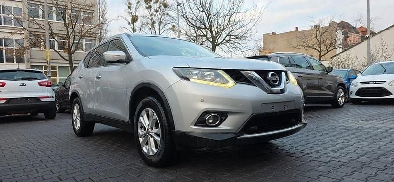 Gebraucht Nissan X-Trail 360º 131 PS (96 kW) 2014 Silber SUV