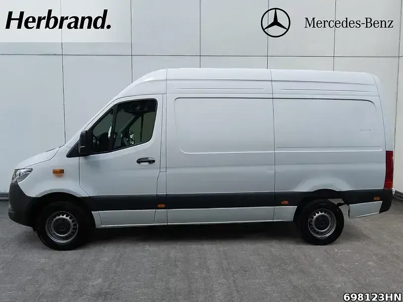 Gebraucht Mercedes Sprinter 170 PS (125 kW) 2024 Weiß Van