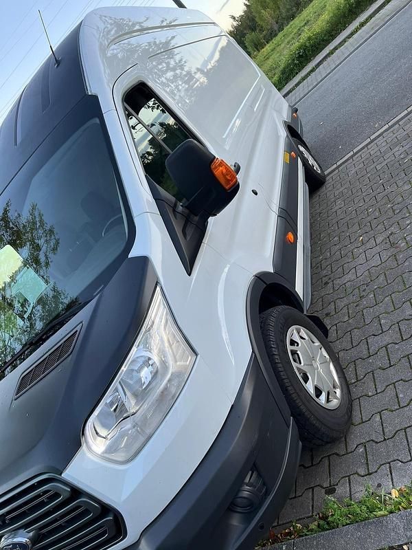 Gebraucht Ford Transit 130 PS (95 kW) 2017 Weiß Limousine