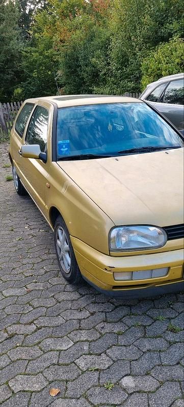 Gold Gebraucht 1997 VW Golf III Kleinwagen | 1.800 € (Fairer Preis) - Bild 1/4
