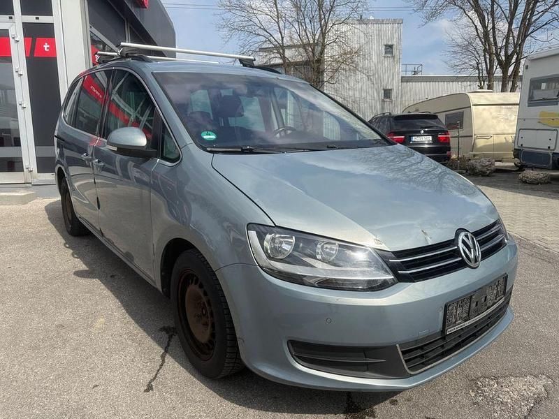 Gebraucht VW Sharan Comfortline 140 PS (102 kW) 2011 Grau Van / Kleinbus