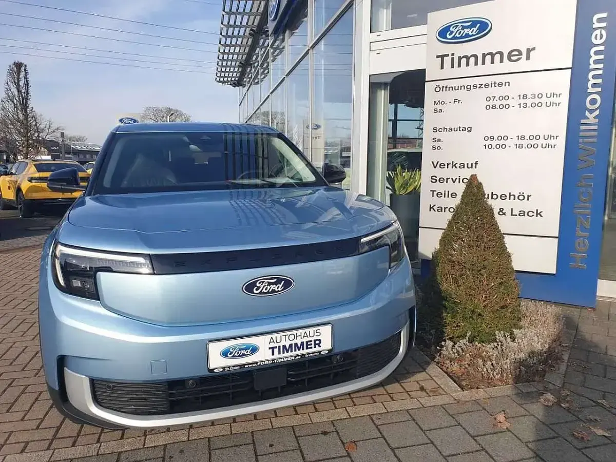 Gebraucht Ford Explorer Premium 210 kW (286 PS) 2026 Artic blue metallic SUV