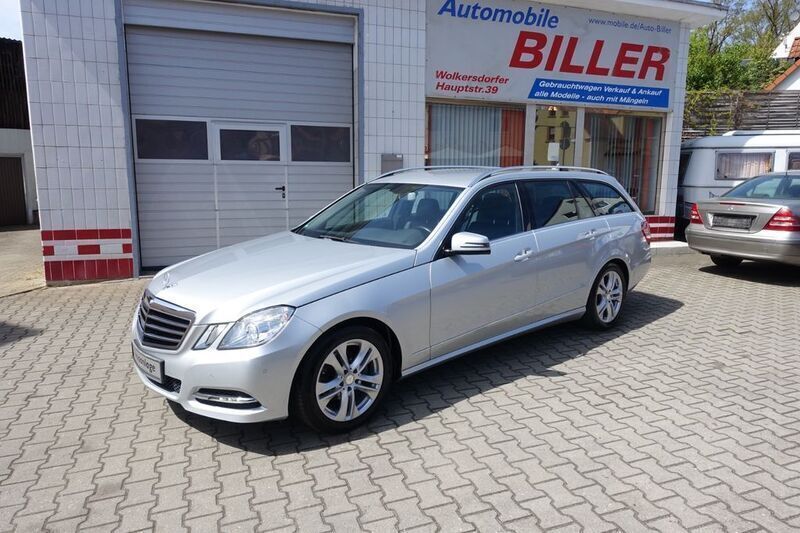 Silber Gebraucht 2012 Mercedes E200 Avantgarde Kombi | 14.490 € (Fairer Preis) - Bild 1/4
