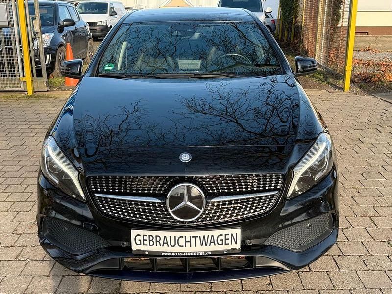 Gebraucht Mercedes A220 AMG line 184 PS (135 kW) 2016 Schwarz Limousine