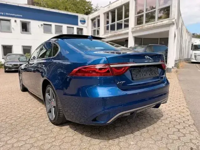Gebraucht Jaguar XF R-Dynamic 204 PS (150 kW) 2021 Bluefire Limousine