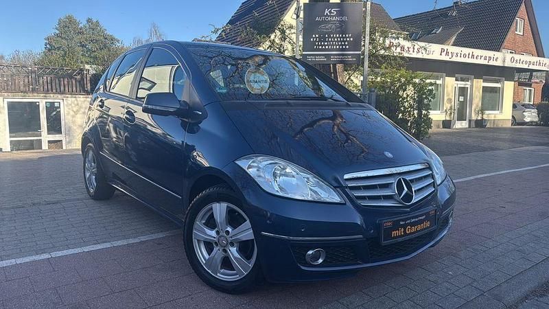 Gebraucht Mercedes A160 95 PS (69 kW) 2009 Blau Limousine