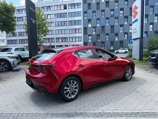 Gebraucht Mazda 3 Selection 122 PS (89 kW) 2021 Soul red crystal m (metallic) Limousine