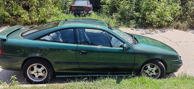 Gebraucht Opel Calibra Edition 150 PS (110 kW) 1995 Grün Coupé