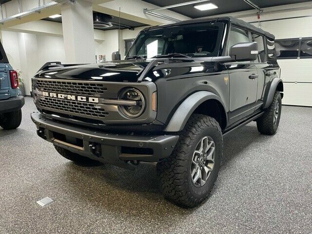 Gebraucht Ford Bronco 271 PS (199 kW) 2022 Schwarz SUV