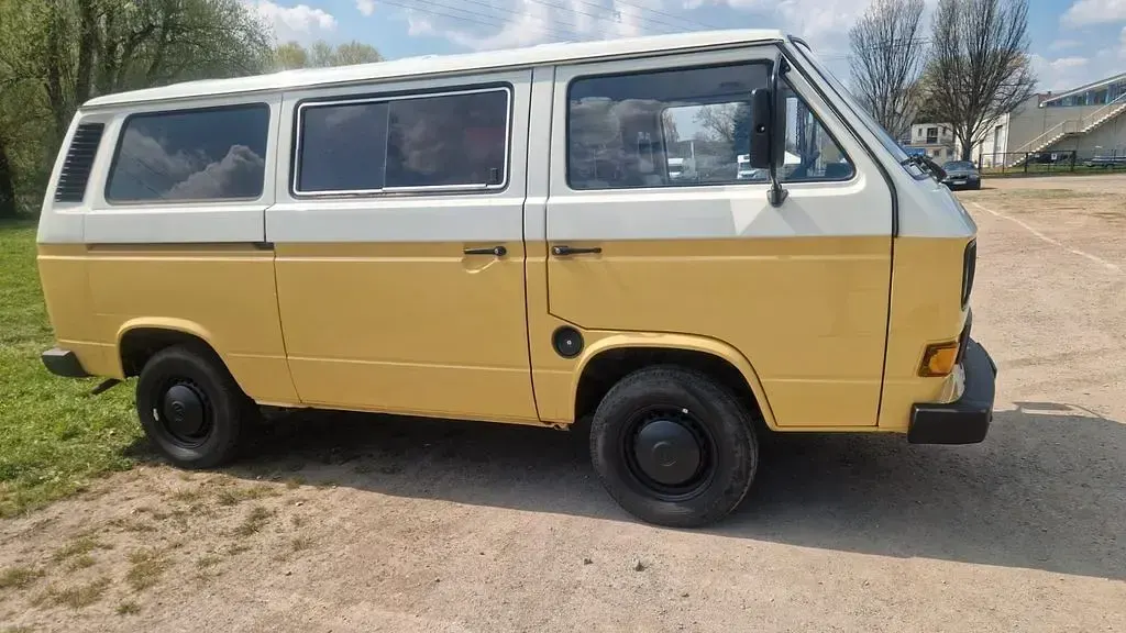 Gebraucht VW T3 77 PS (56 kW) 1987 Beige Van