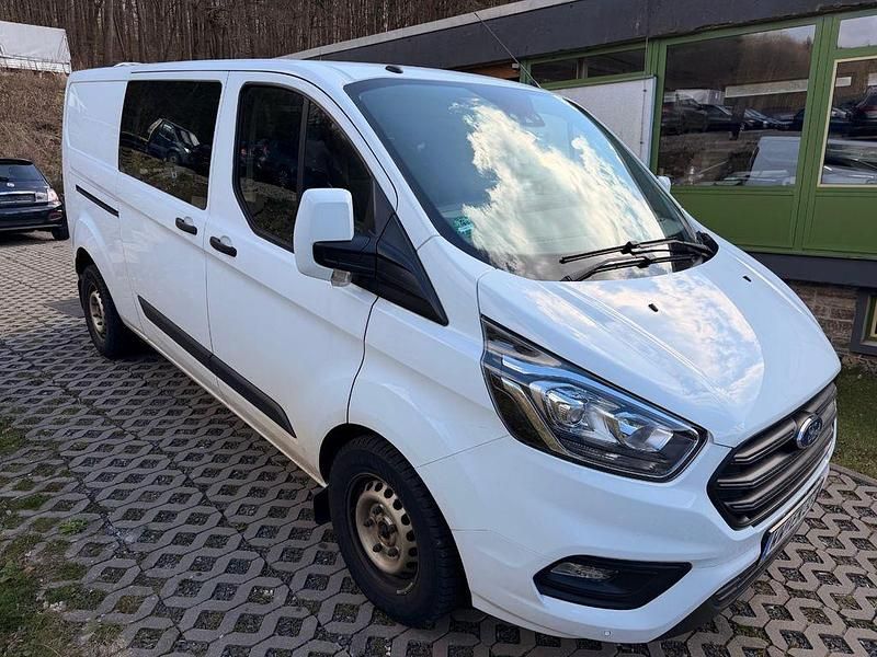 Gebraucht Ford Transit Custom Trend 131 PS (96 kW) 2018 Weiß Van / Kleinbus