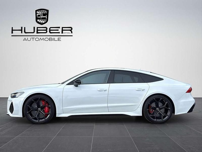 Gebraucht Audi RS7 Sportback Performance 630 PS (463 kW) 2024 Gletscherweiss Kleinwagen