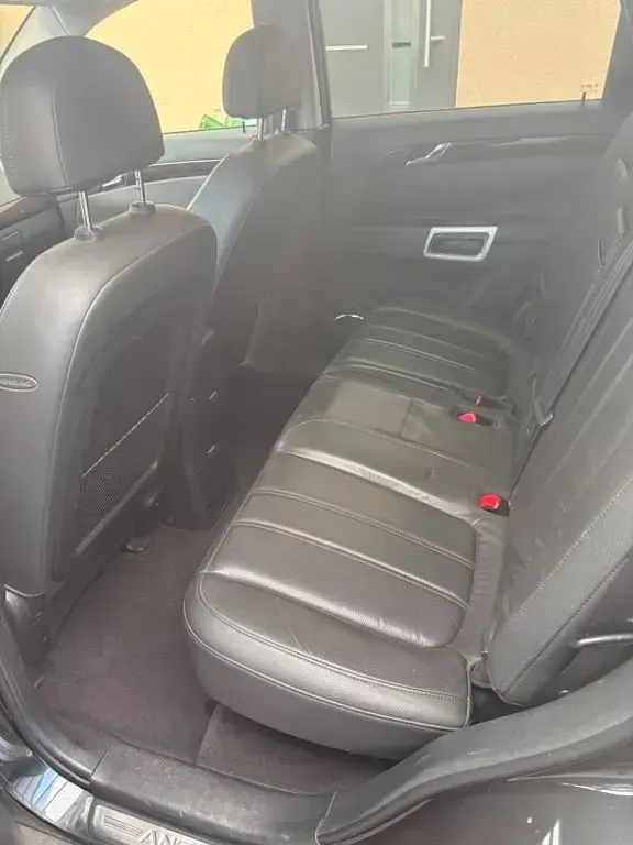 Gebraucht Opel Antara Edition 150 PS (110 kW) 2009 Schwarz SUV