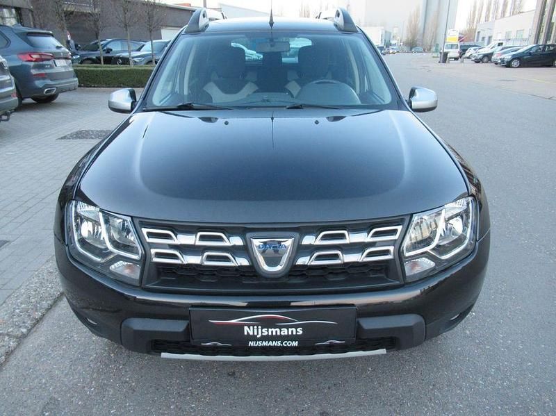 Gebraucht Dacia Duster 125 PS (91 kW) 2016 Schwarz SUV