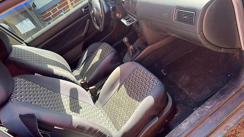 Gebraucht VW Golf IV 90 PS (66 kW) 2000 Grün Kleinwagen