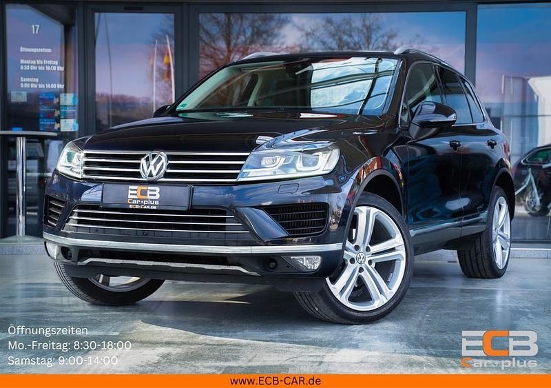 Gebraucht VW Touareg 262 PS (192 kW) 2016 Blau SUV