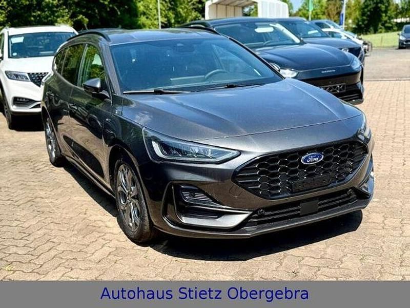 Schwarz Neu 2025 Ford Focus ST-Line X Limousine | 26.990 € (Guter Preis) - Bild 1/4